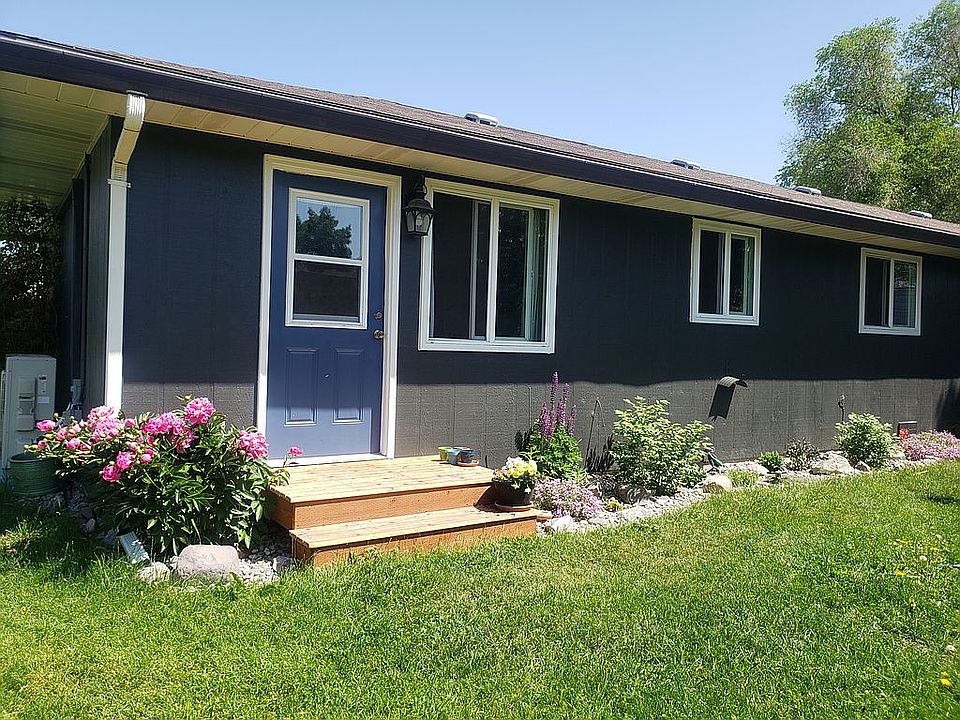 1st image of 12 Catrina Ln
