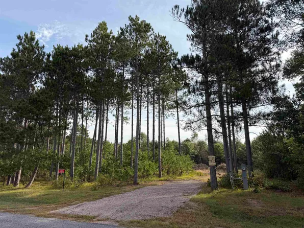 N13618 19th Ave, Necedah, WI 54646