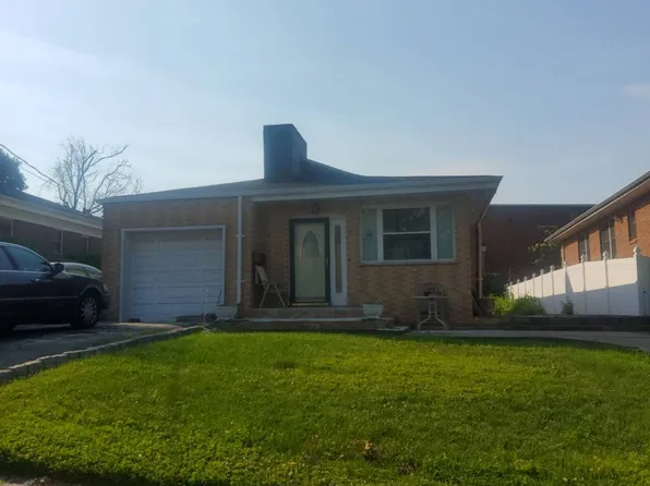 24 Sunlight Hl, Yonkers, NY 10704