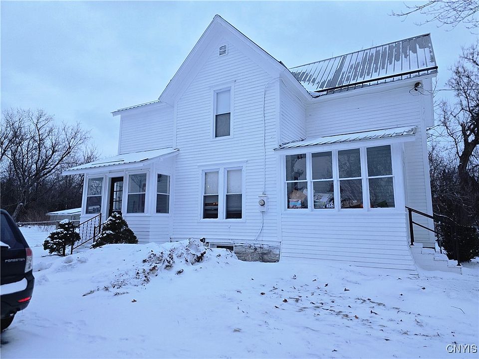 バッグ rd 24406 Back St, Felts Mills, NY 13638 | Zillow