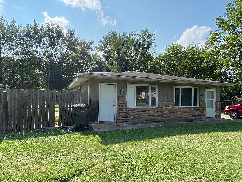 1st image of 1214.5 James Pl