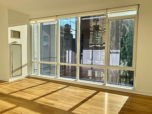 3rd image of 885 6th Ave APT 20K