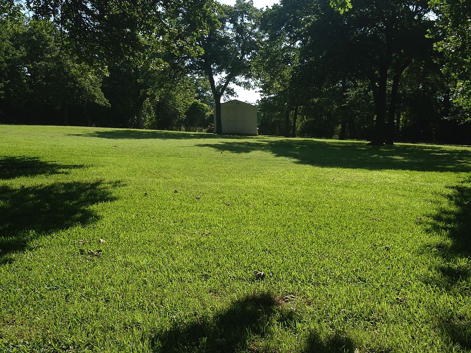 2nd image of 513 Cagle Crow Rd