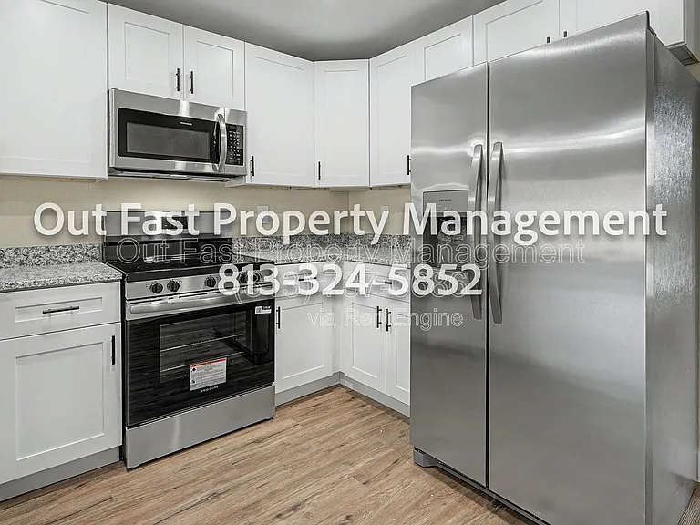 1803 Venus St — Photo 25