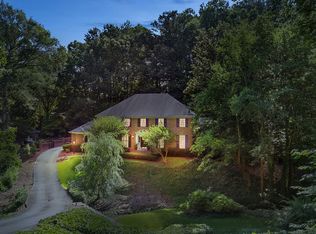 6460 River Chase Cir NW, Sandy Springs, GA 30328