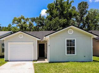 282 Aquarius Cir, Jacksonville, FL 32216