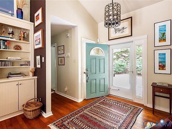 5th image of 5704 Harbour Bluff Terrace