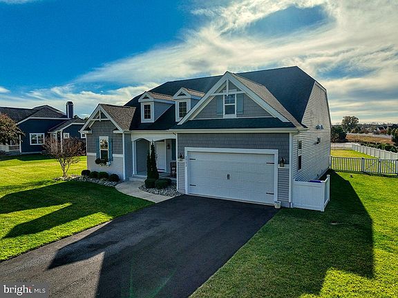 2nd image of 20172 Long Meadow Ln