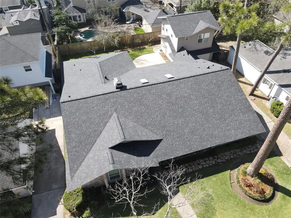 13511 Queensbury Ln, Houston, TX 77079