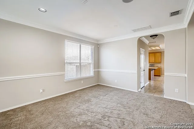 6146 Kenedy Leaf — Photo 3