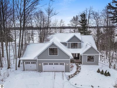 8681 Partridge Trl, Elk Rapids, MI, 49629