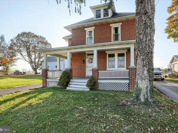 1738 Lampeter Rd, Lancaster, PA 17602