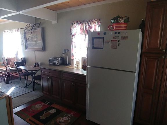 4th image of 2113 State Ln