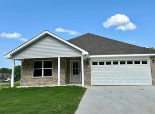 137 Spring Lake Blvd, Clanton, AL 35045