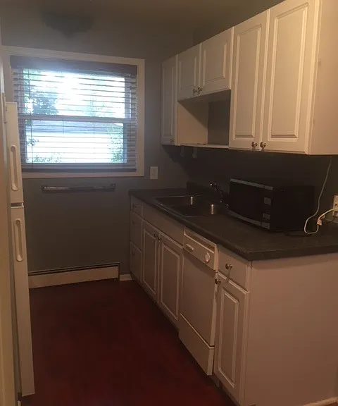 1056 Byron St #A — Photo 8