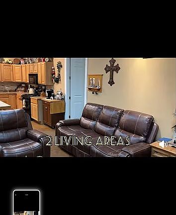 4th image of 315 Sun Valley Ct