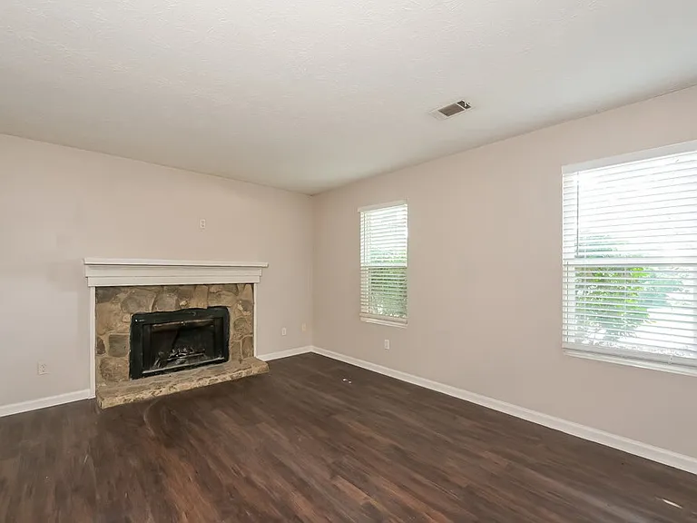 405 Rill Crest Ct — Photo 9