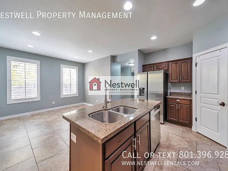 5424 W Brentford Ct — Photo 5
