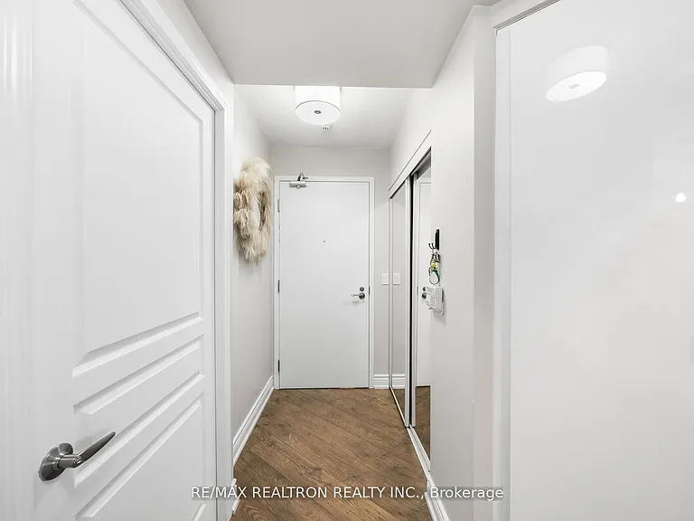 2230 Lake Shore Blvd S #2008 — Photo 27