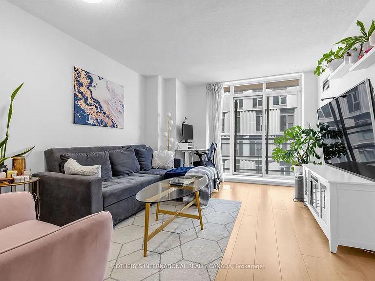 80 Mill St #613 — Photo 2