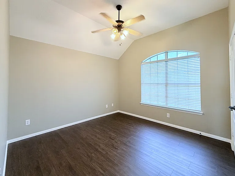 2800 Appaloosa Ct — Photo 17