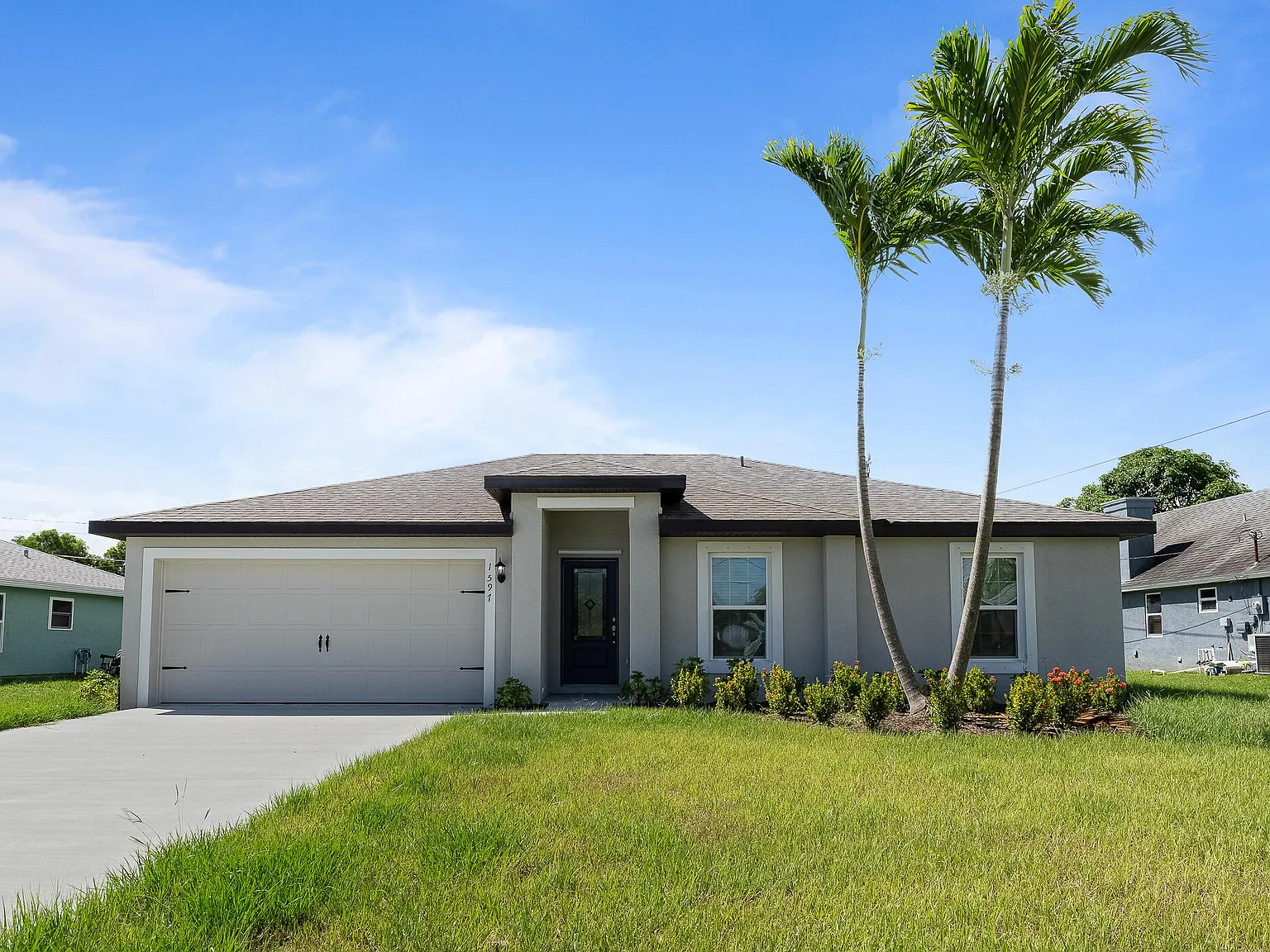 3 bed, 2.0 bath, 1268 sqft, $2,800 — Photo 1