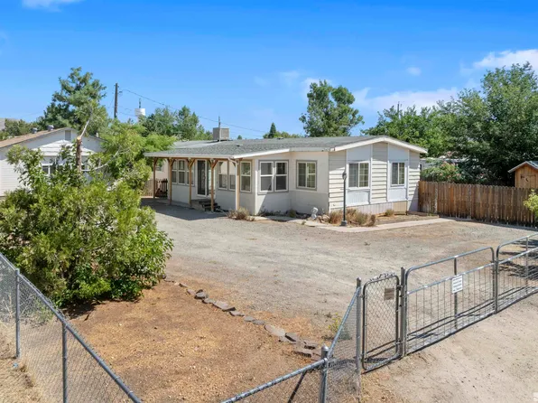 5432 Slope Dr, Sun Valley, NV 89433