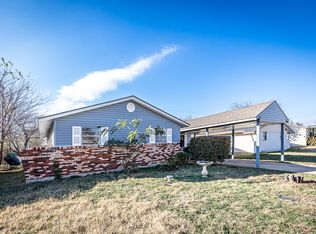 911 SW 35th St, Lawton, OK 73505