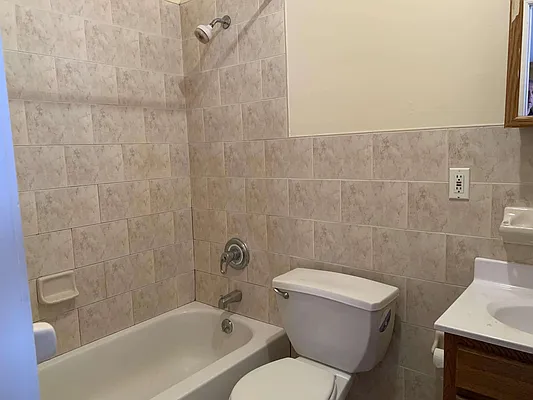 Rented by Capri Jet Realty Corp | media 6