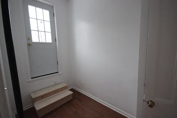 Rented by Nooklyn NYC LLC | media 18