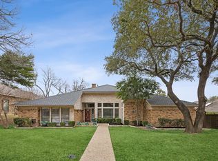 7932 Goodshire Ave, Dallas, TX 75231