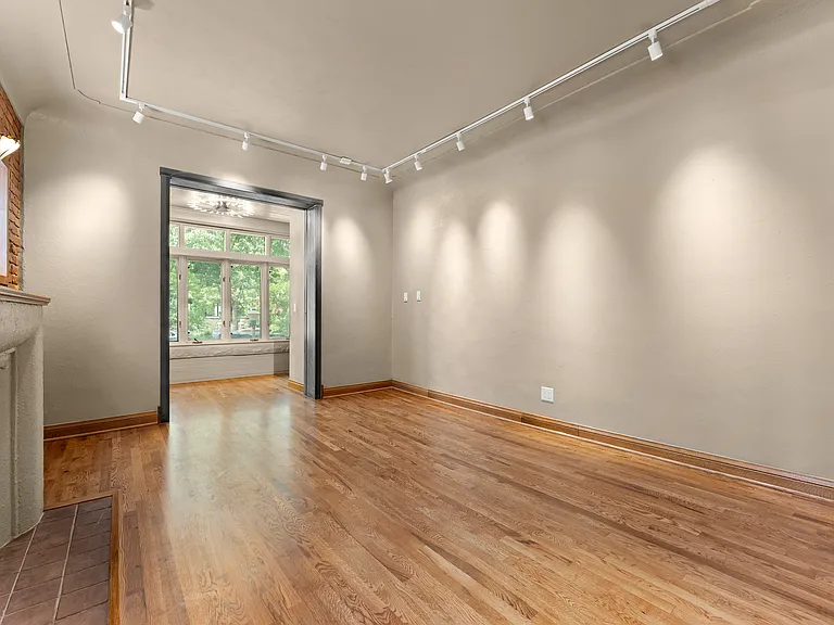 1670 Steele St #1 — Photo 4
