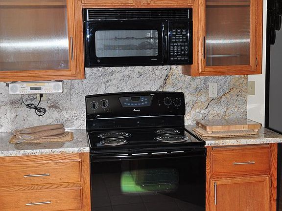 5th image of 254 Larkspur Dr