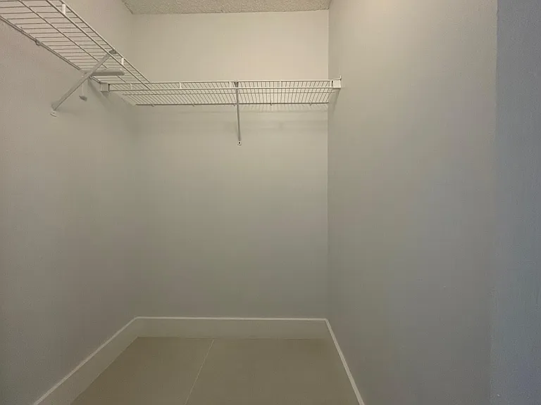 1630 Zenith Way #1630 — Photo 21