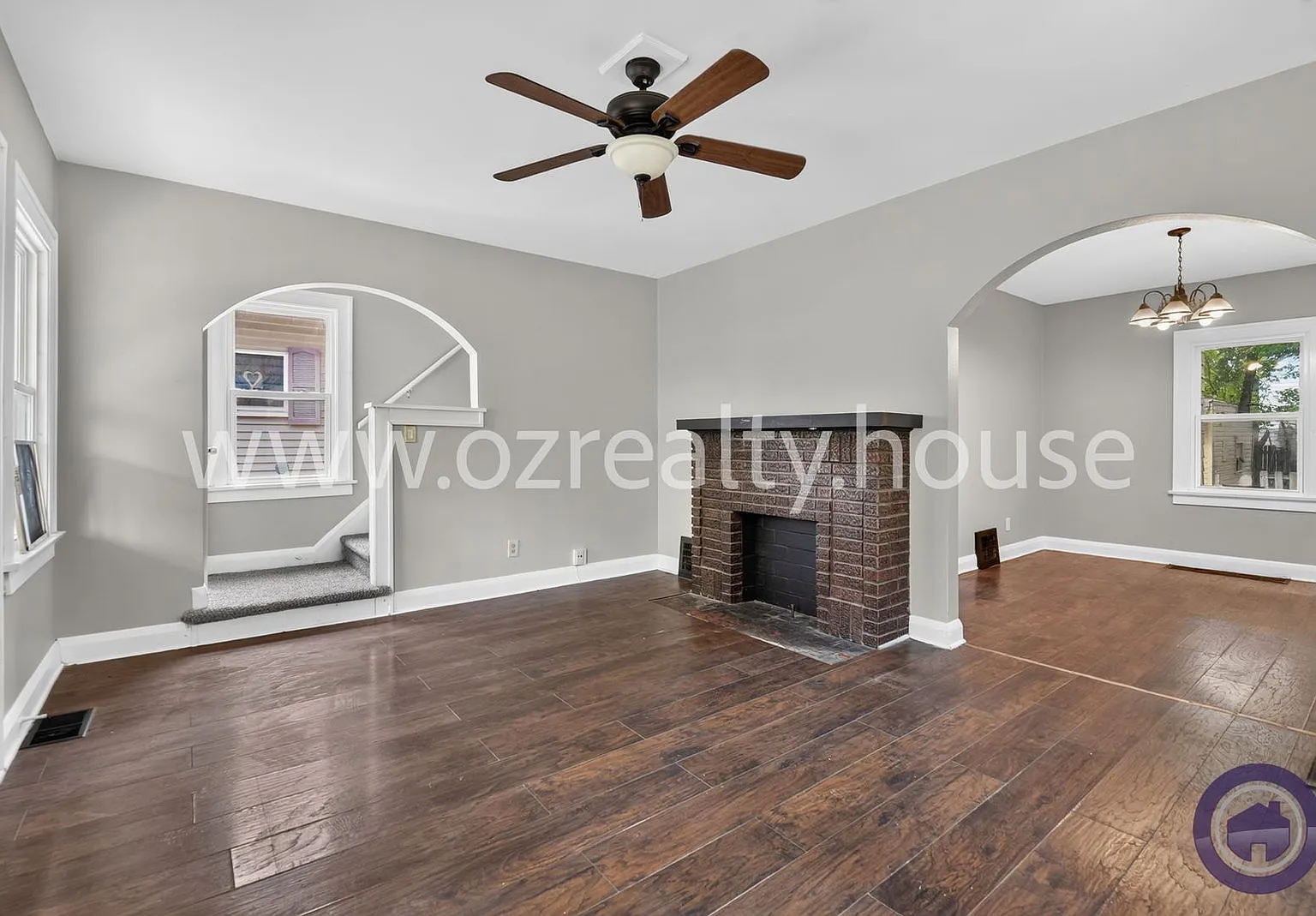 3 bed, 1.0 bath, 1196 sqft, $1,245 — Photo 4