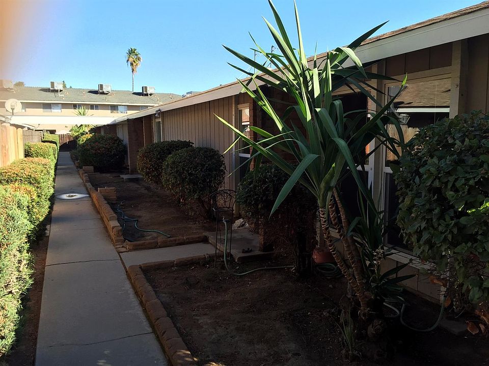 2nd image of 935 Minnewawa Ave