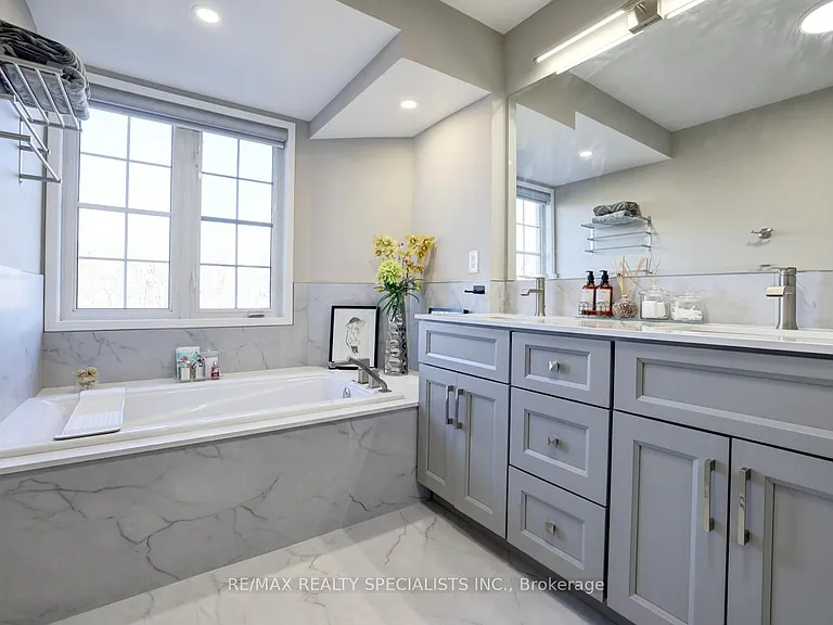 85 Church St #8 — Photo 21
