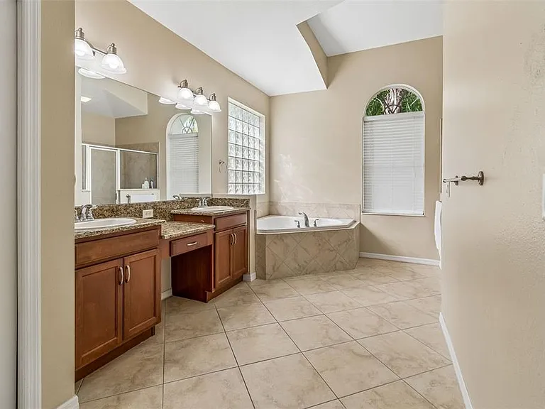 19236 Climbing Aster Dr — Photo 34