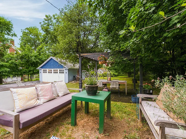 108 Hooker Ave — Photo 39