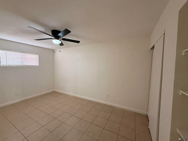 723 N Musgrove Ave — Photo 15
