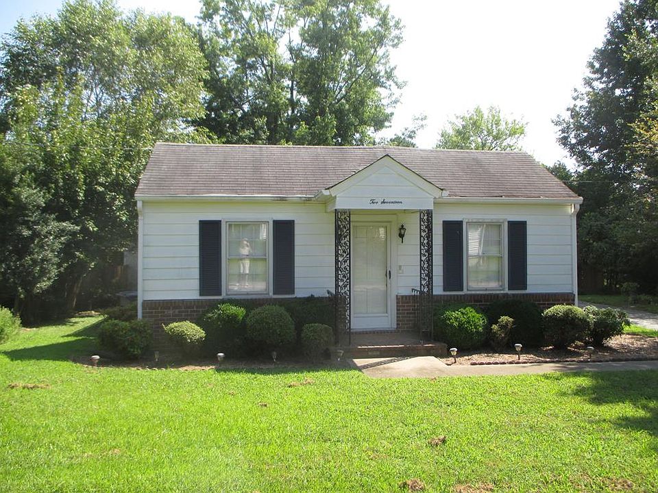1st image of 217 Ashe St