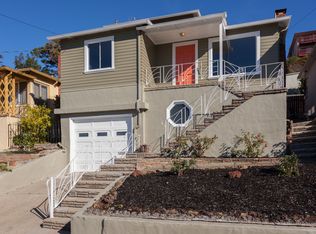 10540 Sheldon St, Oakland, CA