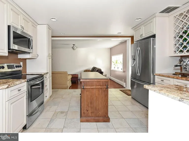 40 Trent Rd — Photo 2