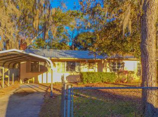 637 NW Holiday Dr #R, Lake City, FL 32055