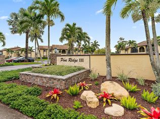 310 Pine Ridge Cir APT D-1, Greenacres, FL 33463