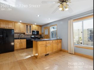 2501 E 72nd St, Chicago, IL 60649