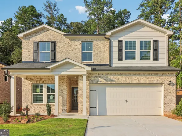 7739 Richmond Trl, Fairburn, GA 30213