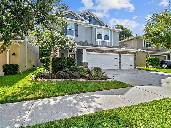 3rd image of 3528 Brook Crossing Dr