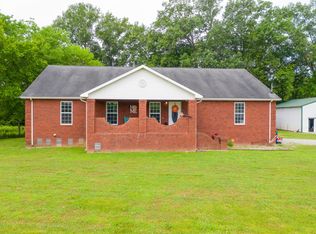 120 N Fork Dr, Chapel Hill, TN 37034