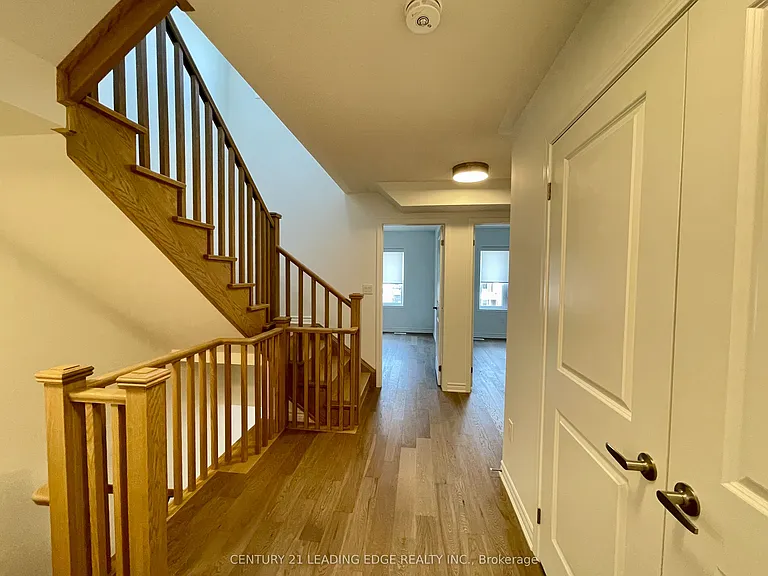 82 Avani Ave — Photo 16